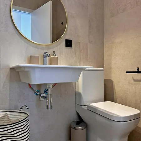 Sherry De La Riva - Ole Solutions *